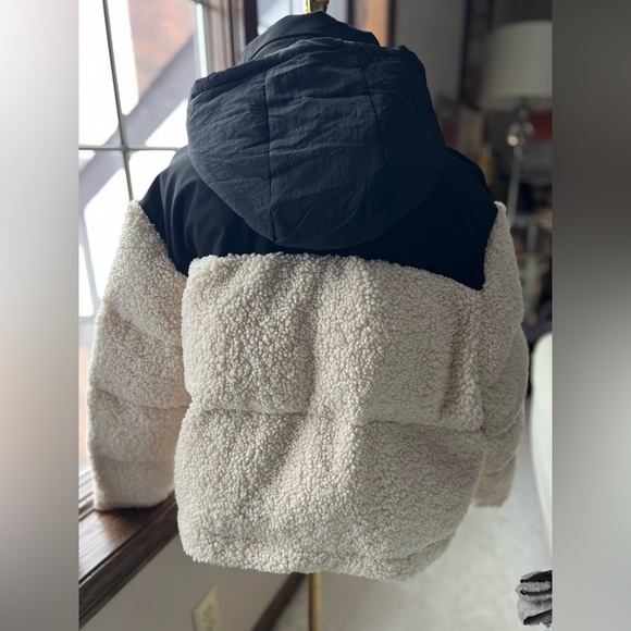 Maje Black Cream High Pile Fleece Faux Shearling Hoodie Puffer Jacket Sz 0 (XS) - Picture 6 of 16